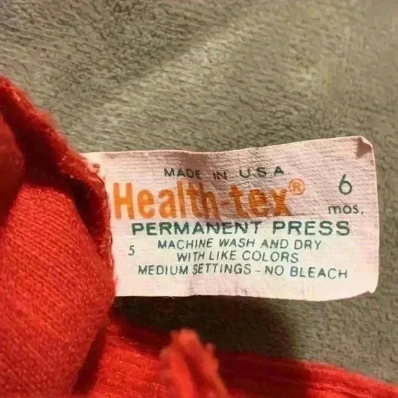 Adorable 1970s vintage baby red truck corduroy overalls USA made health tex - Picture 8 of 8